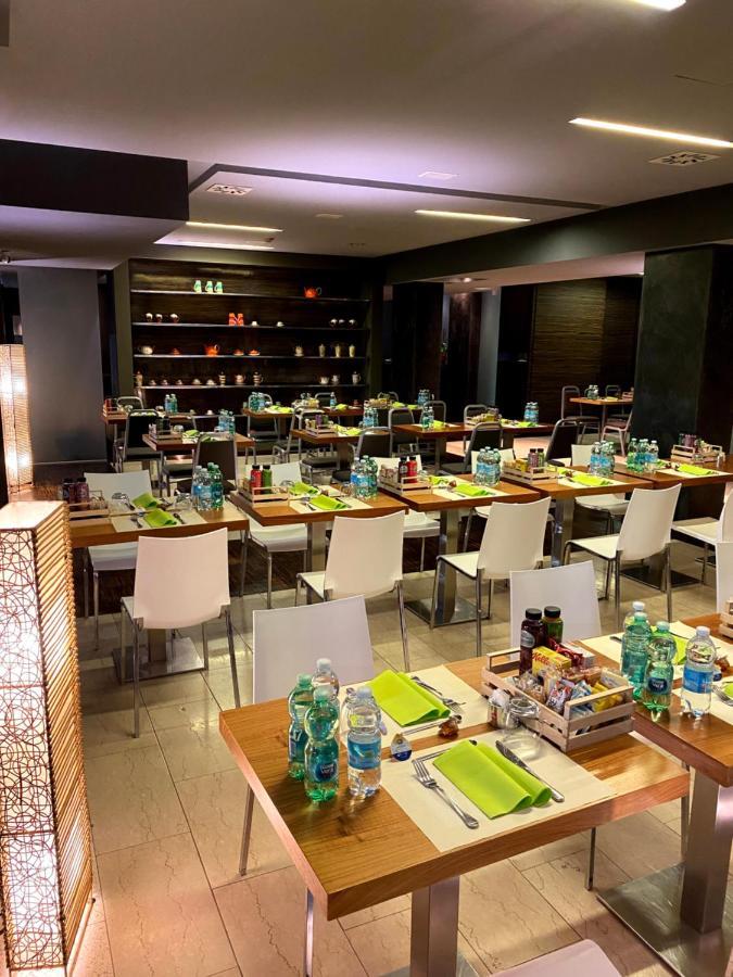 Bes Hotel Cremona Soncino Kültér fotó